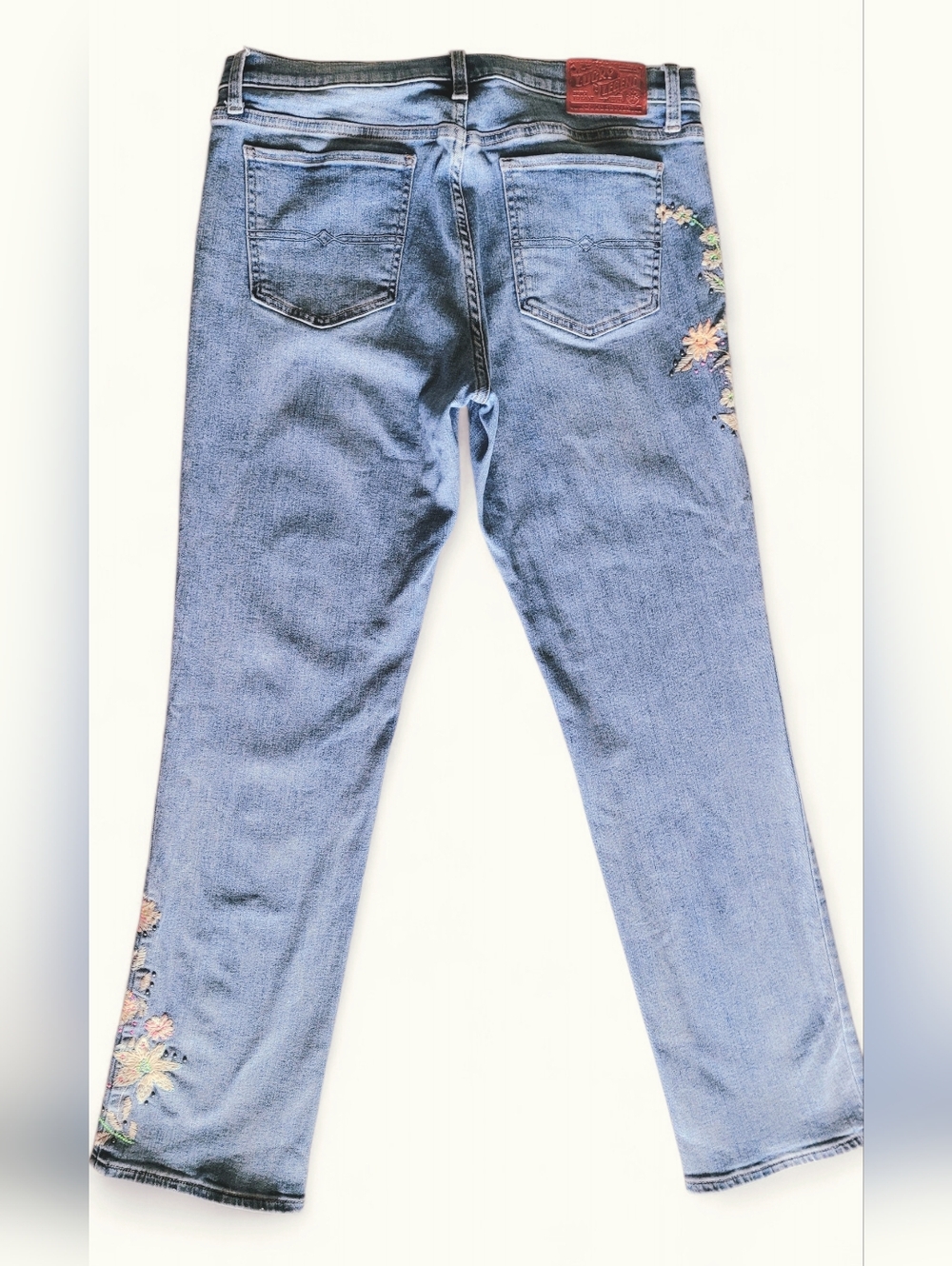 Lucky Brand Embroidered Floral Jeans Boho Festival Mid Rise 14 Straight Legend - Picture 9 of 12